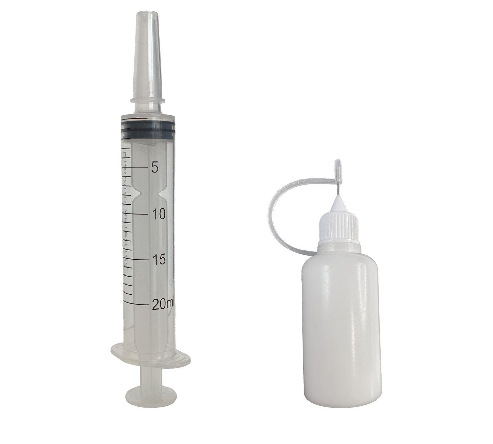 glue bottle with precision tip. quilling glue bottle and syringe for filling. needle tip glue bottle. glue bottle with fine tip.