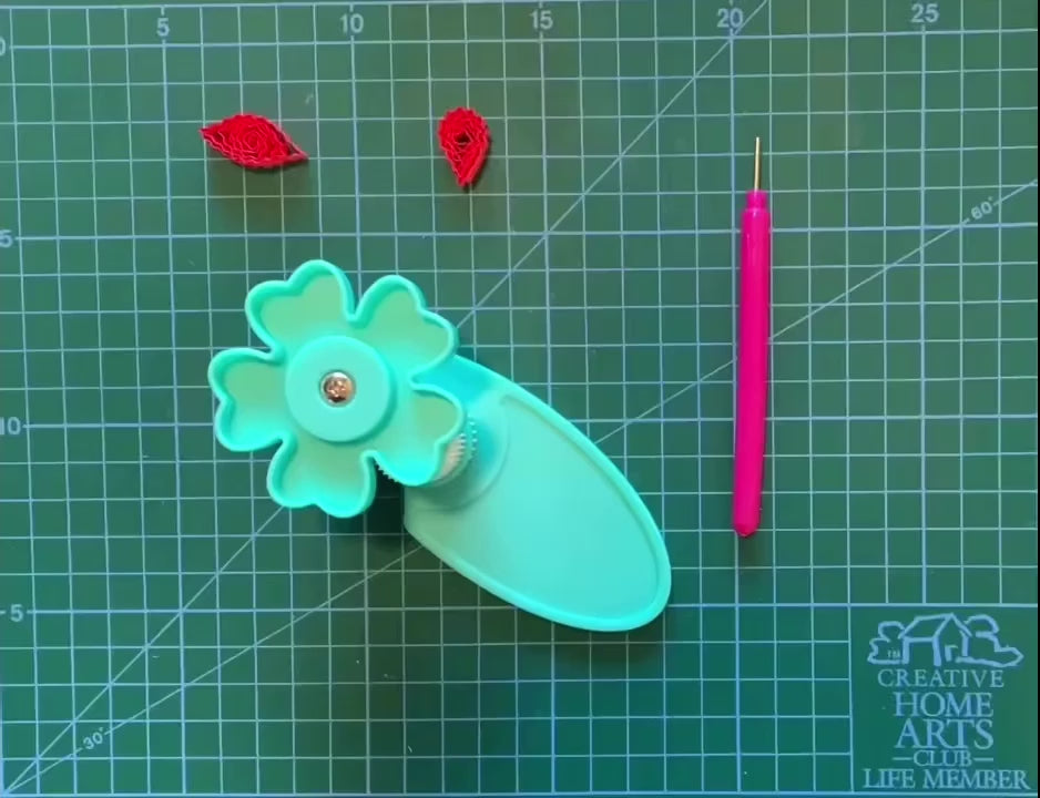 how to use a crimper for quilling. rolling crimped paper. how to make crimped quilled art.  easy crimper tutorial for beginner. easy quilling crimper tutorial.